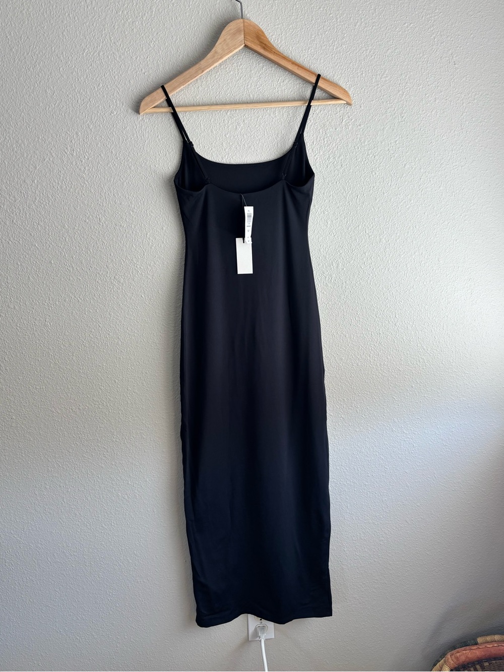 Black Bodycon Cami Contour Dress - Picture 6 of 7